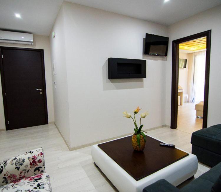 Archontiko Liamas Hotel